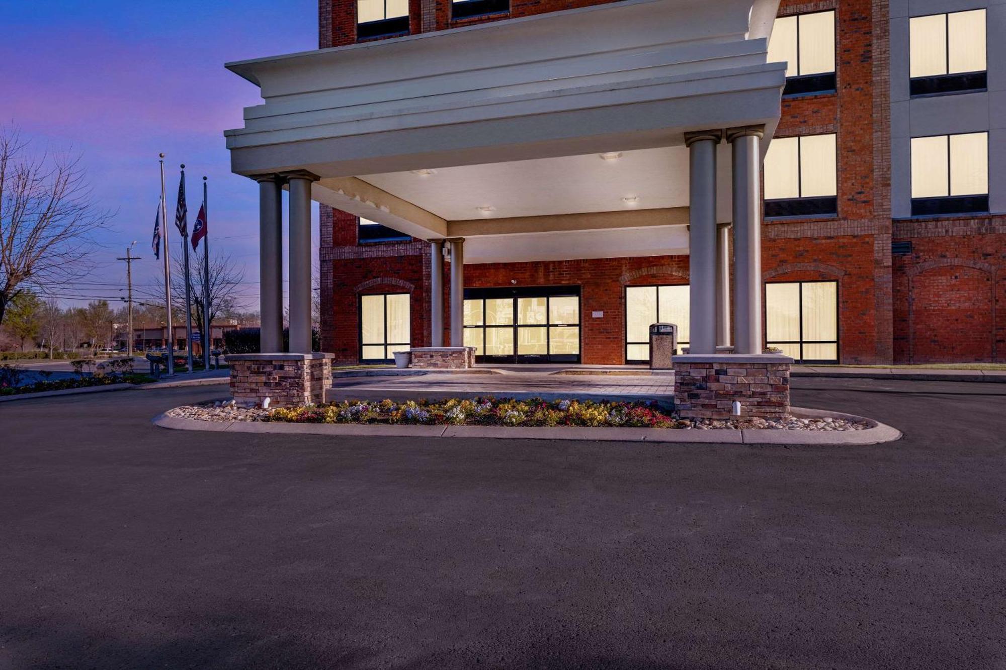 Comfort Suites Murfreesboro Esterno foto