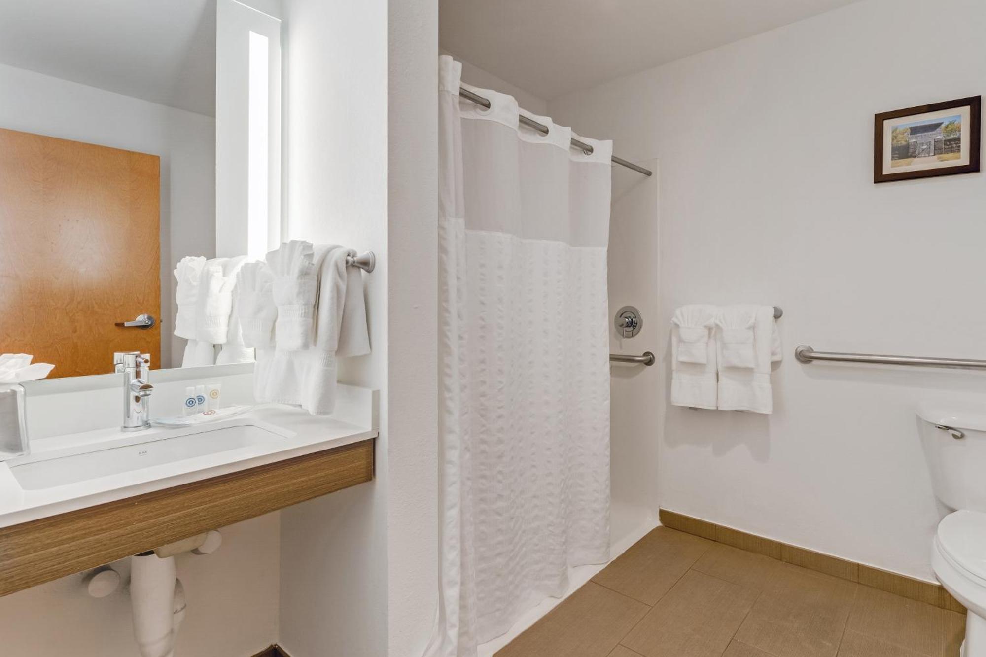 Comfort Suites Murfreesboro Esterno foto
